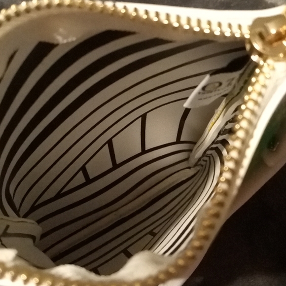 On The Go OTG 247 #1 palm crossbody - Picture 6 of 8